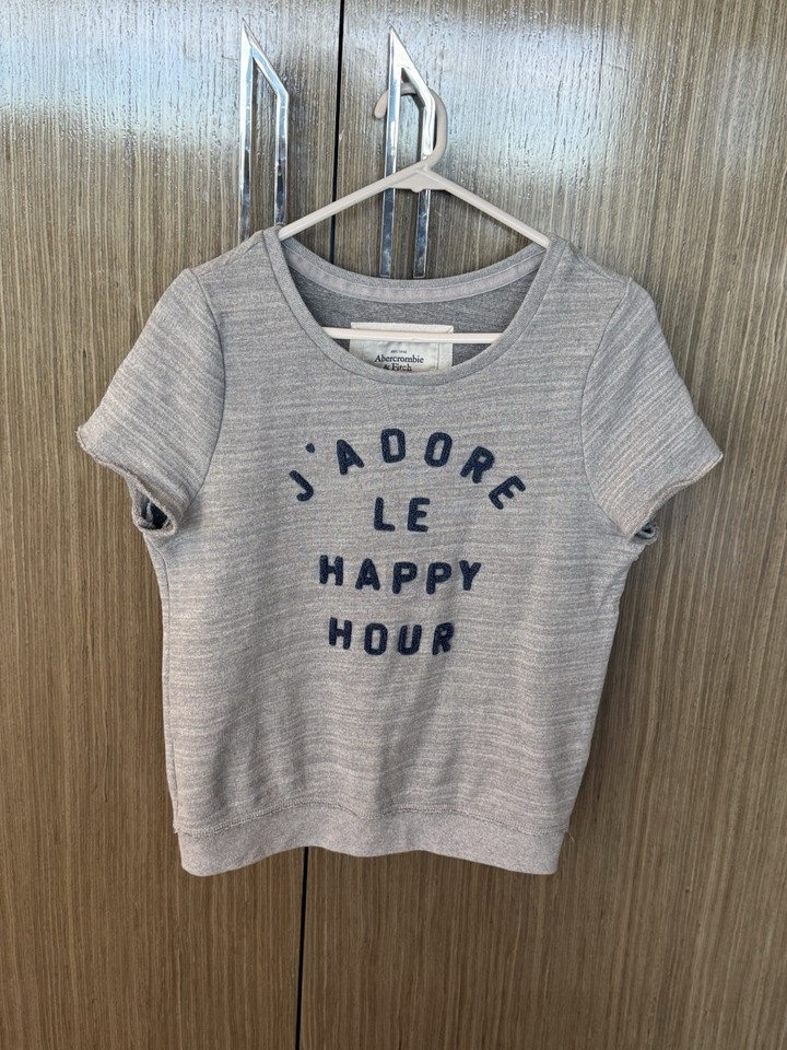 Abercrombie & Fitch Women’s Grey Embroidered Slogan Round Neck Tee Size S