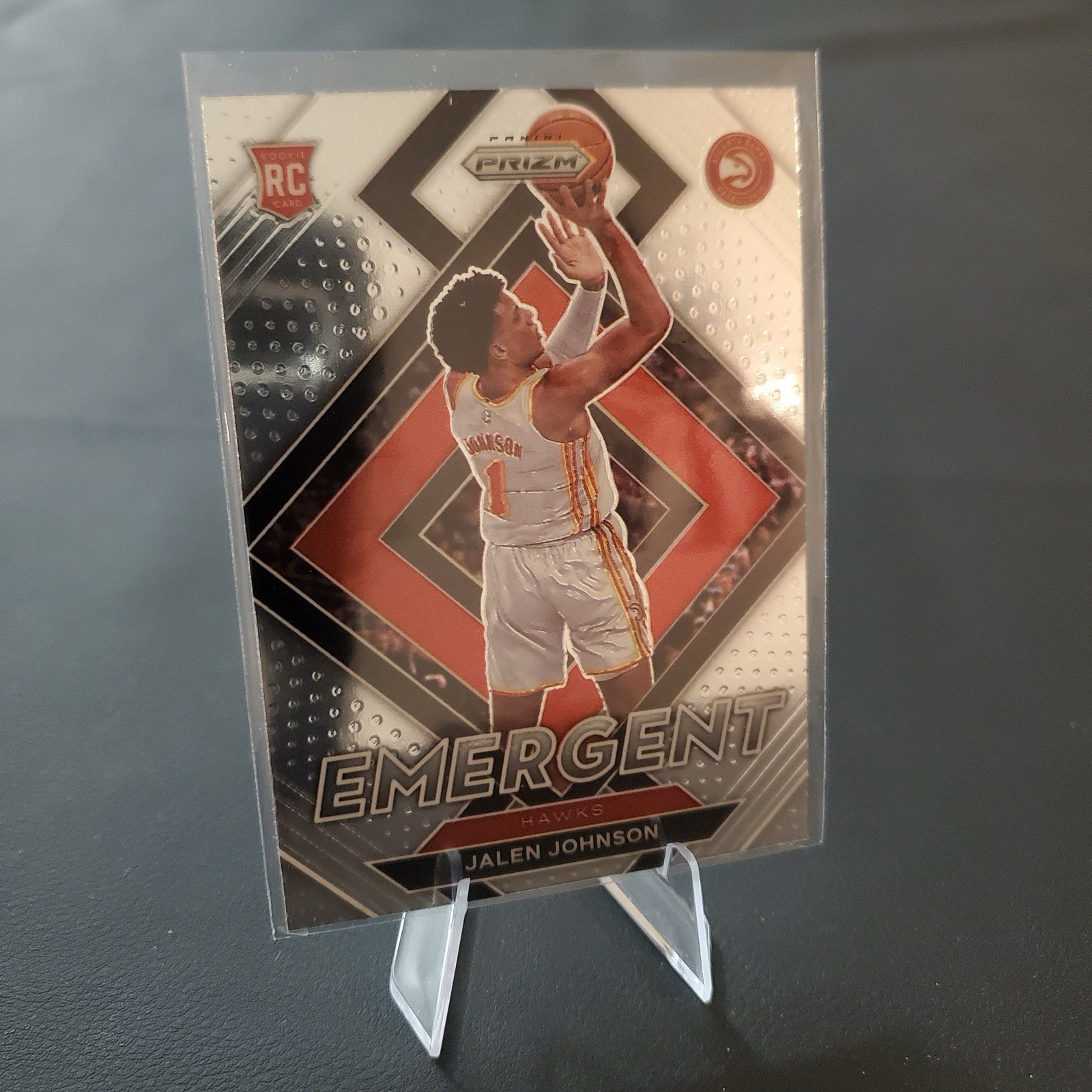 2021-22 Panini Prizm - Emergent Jalen Johnson #18 (RC)