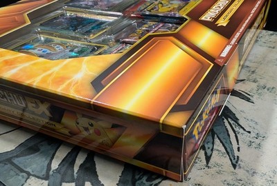 Pokemon Pikachu EX Legendary Collection Box - NEW FACTORY SEALED
