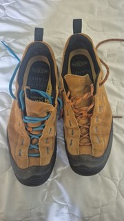 KEEN Jaspers 9.5UK Mens Hiking/Approach Shoes Keen Dry Waterproof light use.