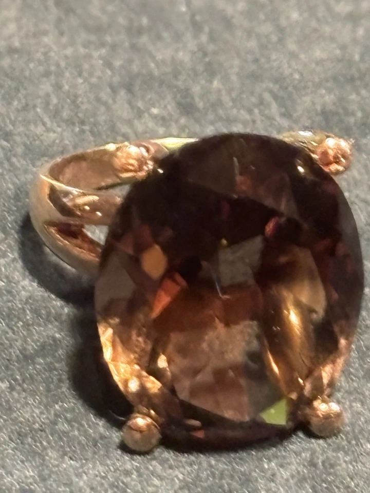 Enorme anillo de cóctel de piedras preciosas marrón ahumado de oro rosa de 14 k 8,4 gramos talla 6 pesado Foto 2 de 4