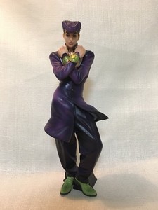 josuke statue