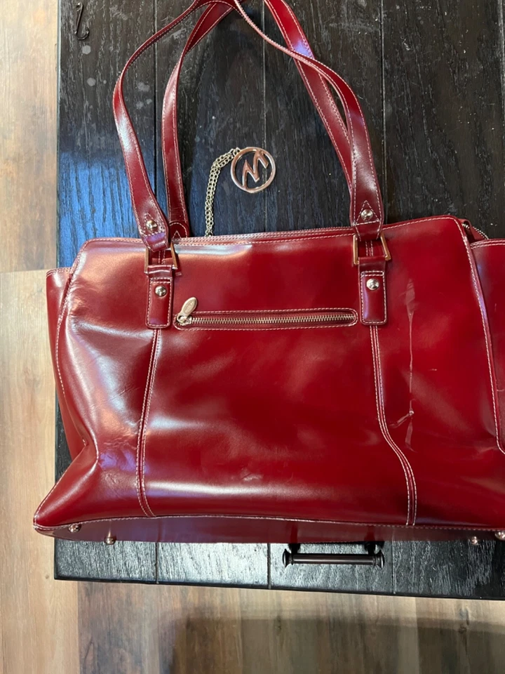 ¡¡OFERTA!! Maletín de cuero rojo para tableta portátil McKlein Aldora recién reducido Foto 3 de 4