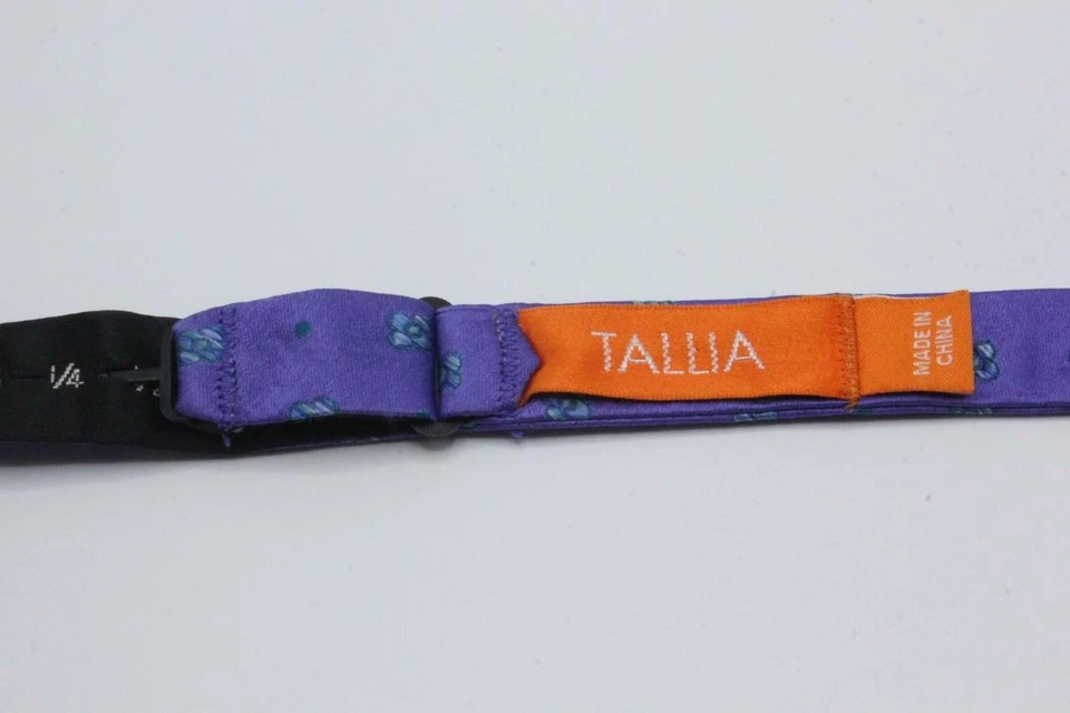 Регулируемый шелковый галстук-бабочка TALIA. Фиолетовый синий цветочный узор. - Изображение 2 из 2