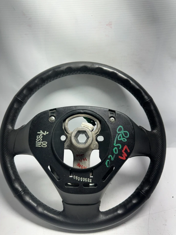 Volante del conductor Mazda 3 2007-2009 con interruptor de control de crucero OEM Foto 4 de 4