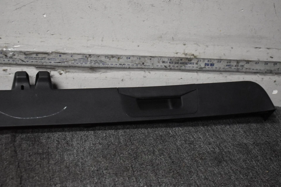 2016-2020 MERCEDES BENZ GLC300 4MATIC НИЖНЯЯ ПАНЕЛЬ ОТДЕЛКИ ЗАВОДСКОЙ ИЗГОТОВИТЕЛЬ ОБОРУДОВАНИЯ - Изображение 3 из 4