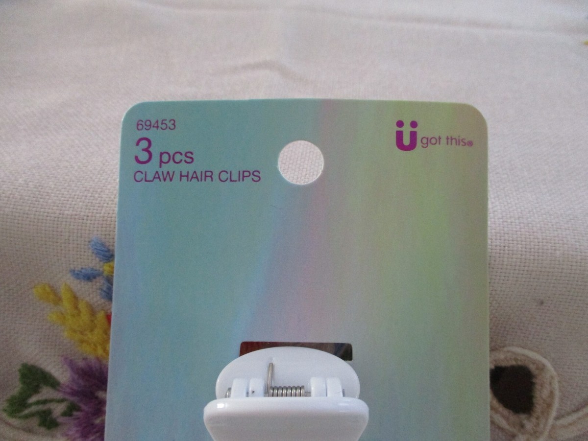 に Scunci Claw Hair Clips 3 Pieces In A Pack White, Orange & Blue