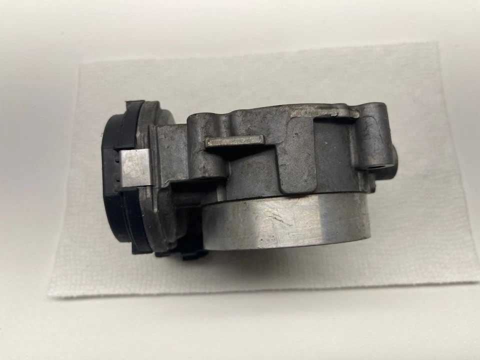 Carrocería del acelerador 2011 2012 2013 2014-2020 Dodge Charger Ram Jeep Chrysler 300 3,6 L Foto 2 de 4