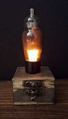 Old Vintage Radio Lighted Vacuum Tube - Novelty Night Light / LED Amp Desk Lamp