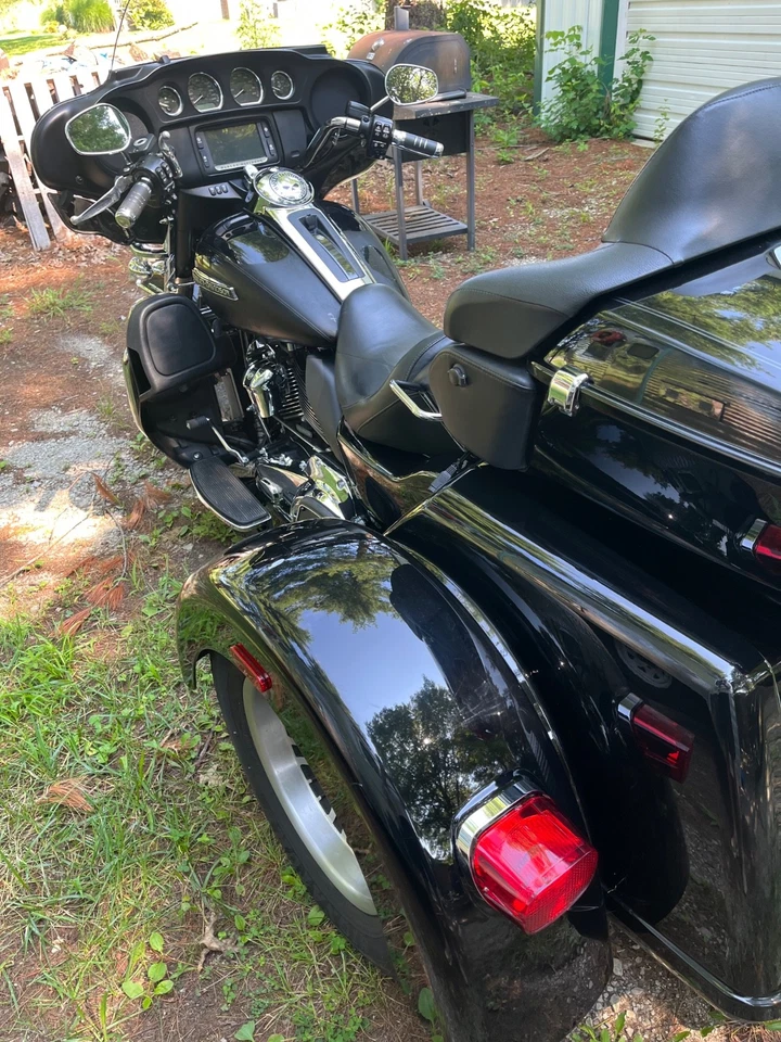 2018 Harley-Davidson Touring  - Image 4 of 4