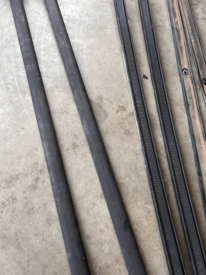 1986-1988 Ford Ranger Bronco II Complete Roof Rack Luggage Bars Factory OEM - Image 4 of 4