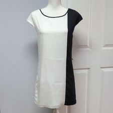 Express Black and White Block Side Cap Sleeve Dress Size XS