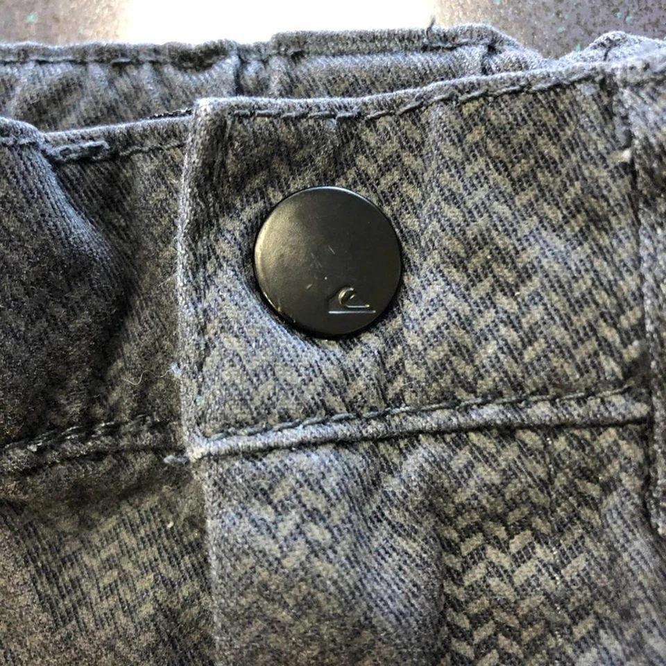 Quiksilver little boy dark gray shorts 24 months - Изображение 4 из 4