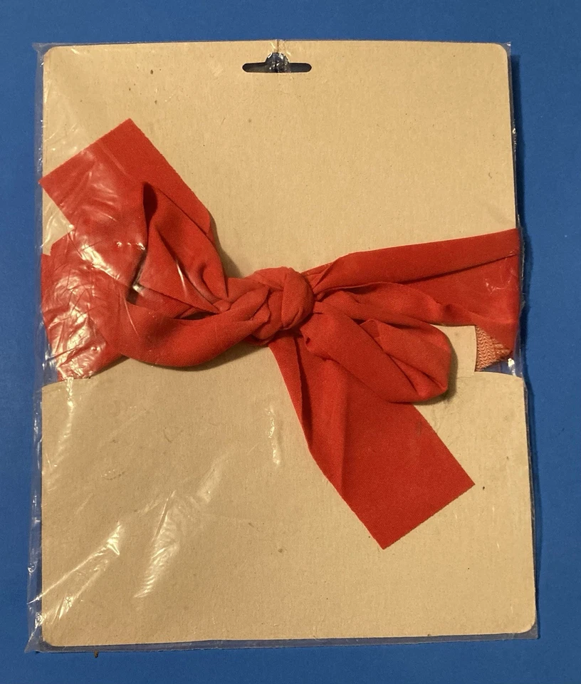 Bandit Mask Red Eyemask Fancy Dress Up Halloween Adult Costume Accessory - Image 2 of 2