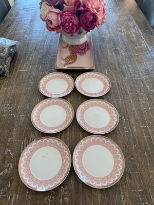 Chelsea Bistro Porcelain Dessert Plates Soft Strawberry Milk Gold Scallop 6pc!