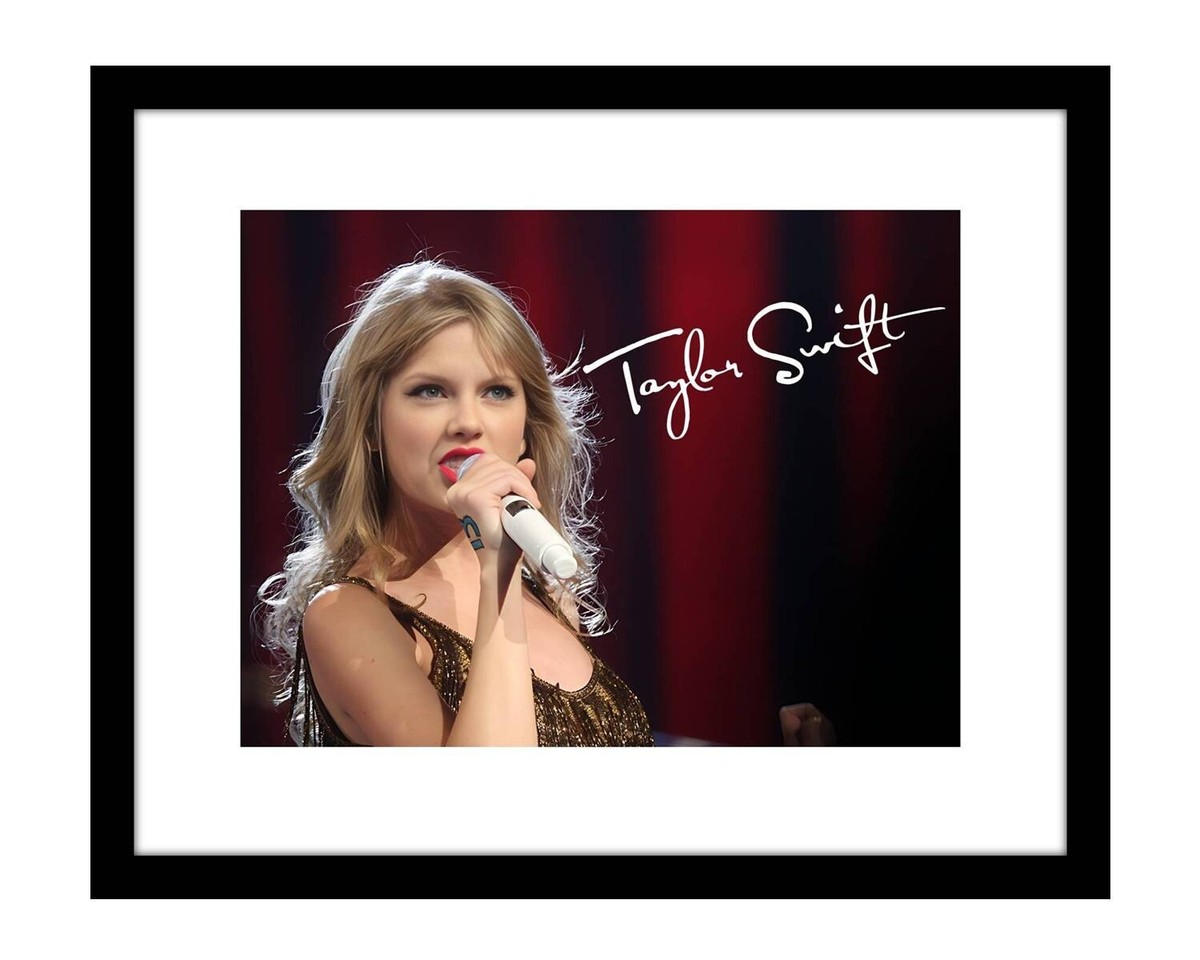 Taylor Swift 8x10 Signed photo print in concert autographed music