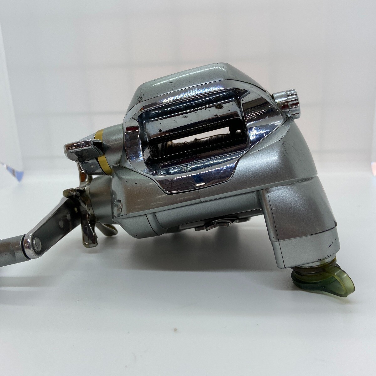 DAIWA Daiwa electric reel Seaborg Z500T with cord 801250 Scratches