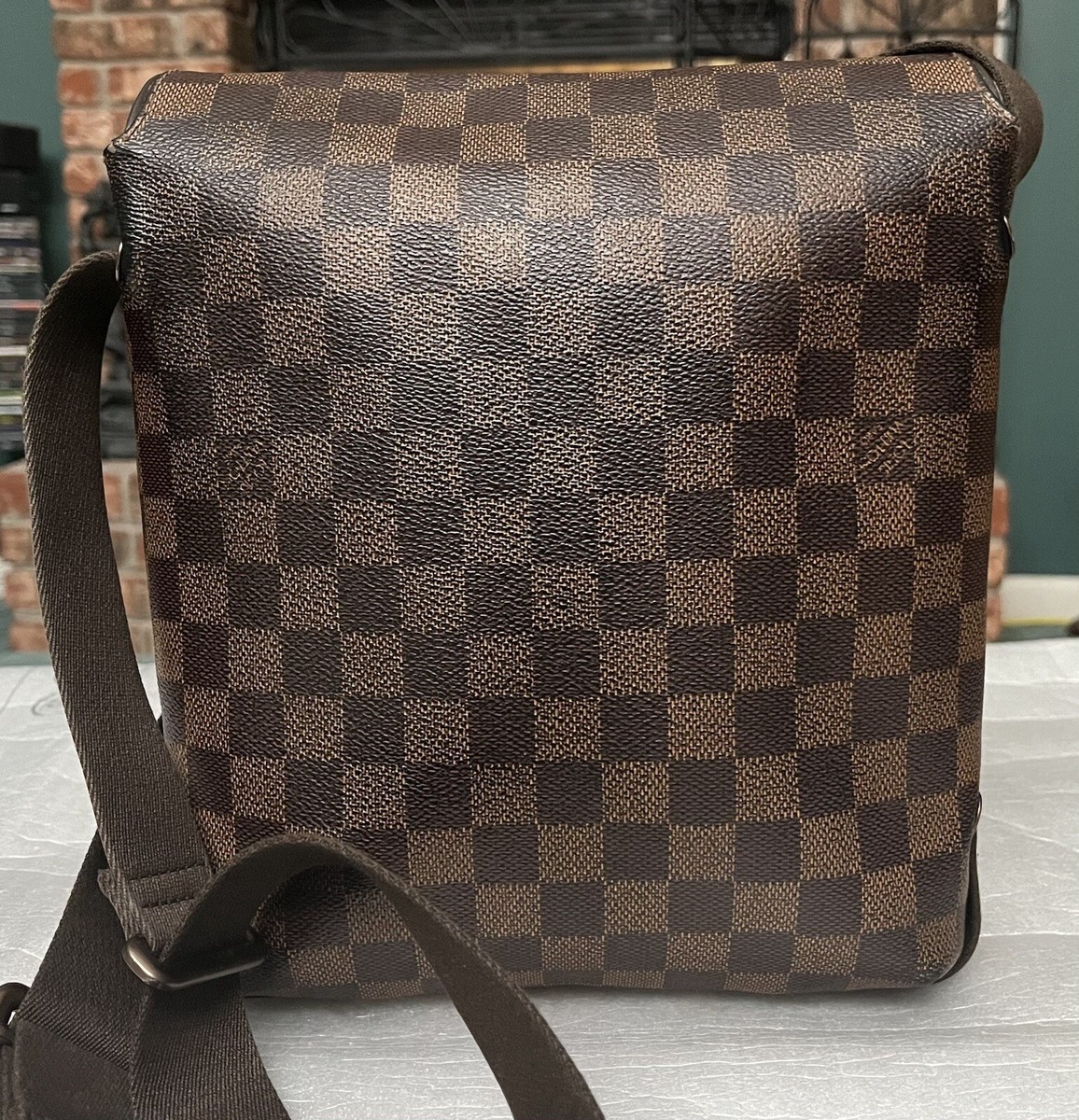 Louis Vuitton Monogram Damier Ebene BROOKLYN PM SHOULDER BAG