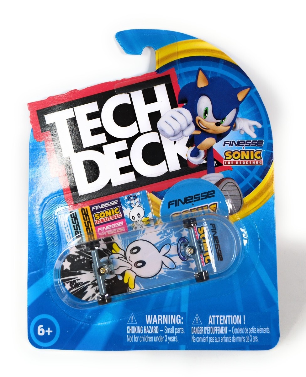 Tech Deck Finesse Skateboards Sonic The Hedgehog Hero Chao