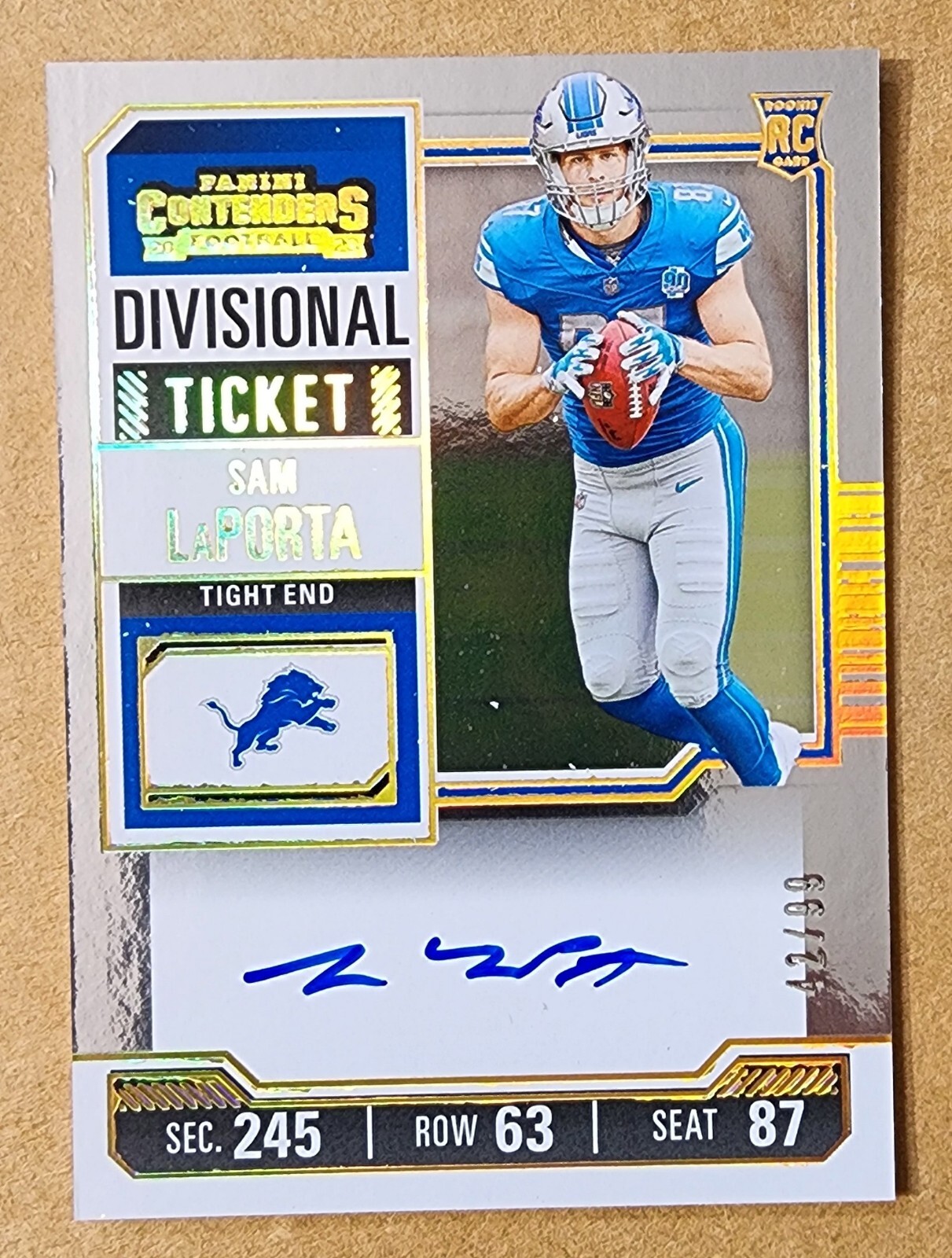 2023 Contenders Sam Laporta ON CARD Auto 42/99 Divisional Ticket #131 Gold Foil