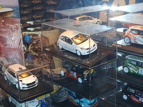 1x IXO MDCS029 RENAULT CLIO R3 Rallye Ready To Race - TEST CAR- 1:43 - Foto 5 di 12