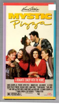 MYSTIC PIZZA - JULIA ROBERTS - ANNABETH GISH - ROMANTIC COMEDY