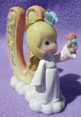 Buchstabe Alphabet ENGEL U Unikat PRECIOUS MOMENTS Porzellan ENESCO 2002