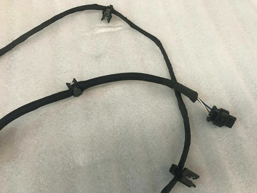 MCLAREN MP4-12C FRONT BUMPER PARKING WIRING HARNESS OEM 11M1174CP - Picture 3 of 5