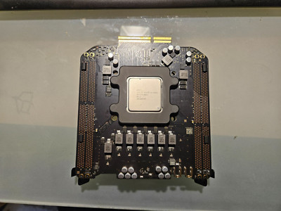 Apple Mac Pro A1481 Late 2013 LOGIC BOARD CPU RISER CARD  820-5494-A