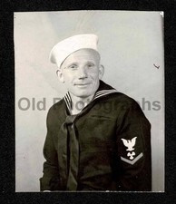 WW2 ERA HANDSOME YOUNG SAILOR DRESS UNIFORM STUDIO PIC OLD/VINTAGE PHOTO- G962