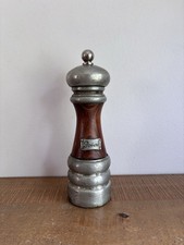 Ancien Moulin À Poivre PEUGEOT Frères Lion en Bois Et Métal - Modèle Rare H20cm