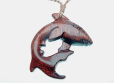 36MM HAND-CARVED GENUINE SOLID HAWAIIAN KOA WOOD SHARK PENDANT CHOKER NECKLACE