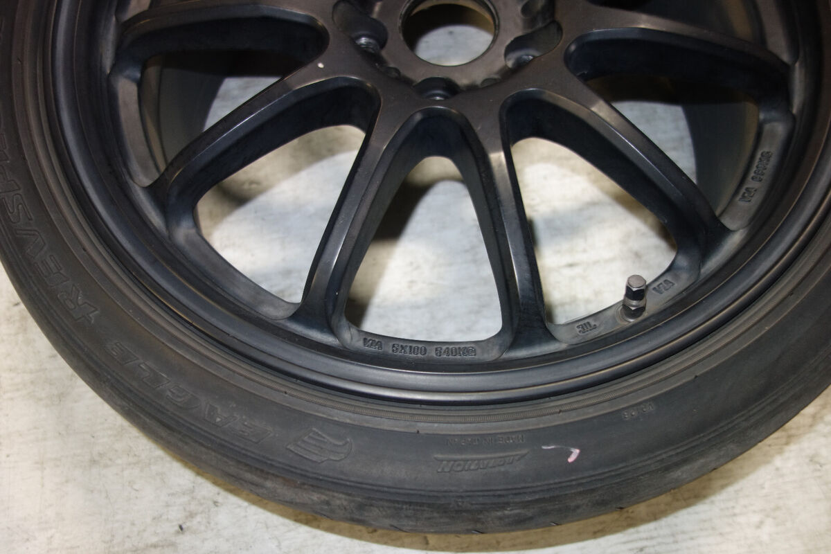 s-l1200.jpg s-l1200.jpg
