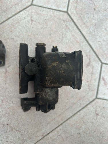 Solex 26 ZIC 3 carburettor. Mostly Complete. Standard 8 & 10 Ford Anglia 105e - Picture 5 of 9