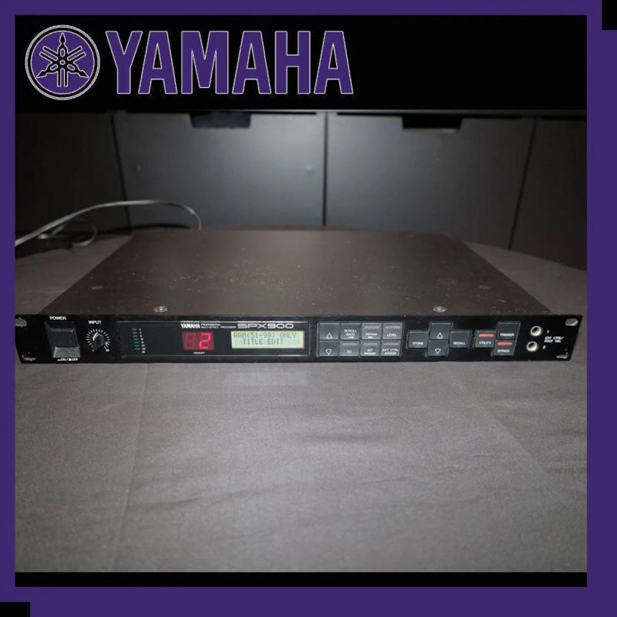 YAMAHA SPX900 Professional multi-effect processor