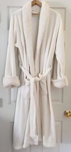 Pottery Barn Sherpa Cozy Robe Ivory Medium Size Pre Owned Msrp