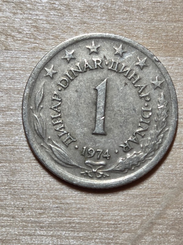 Yugoslavia 1 Dinar coin, 1974. KM# 59, Nickel-brass. Six torches, six stars.