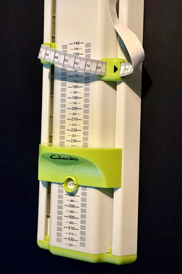 Clarks Junior Foot Measuring Shoe Size Measuring Guide/Gauges