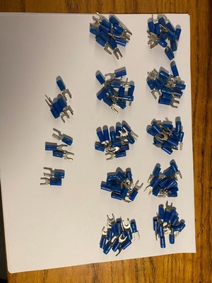 (100) T&B 16-14 awg Prong Terminal Connectors New Old Stock NOS Blue