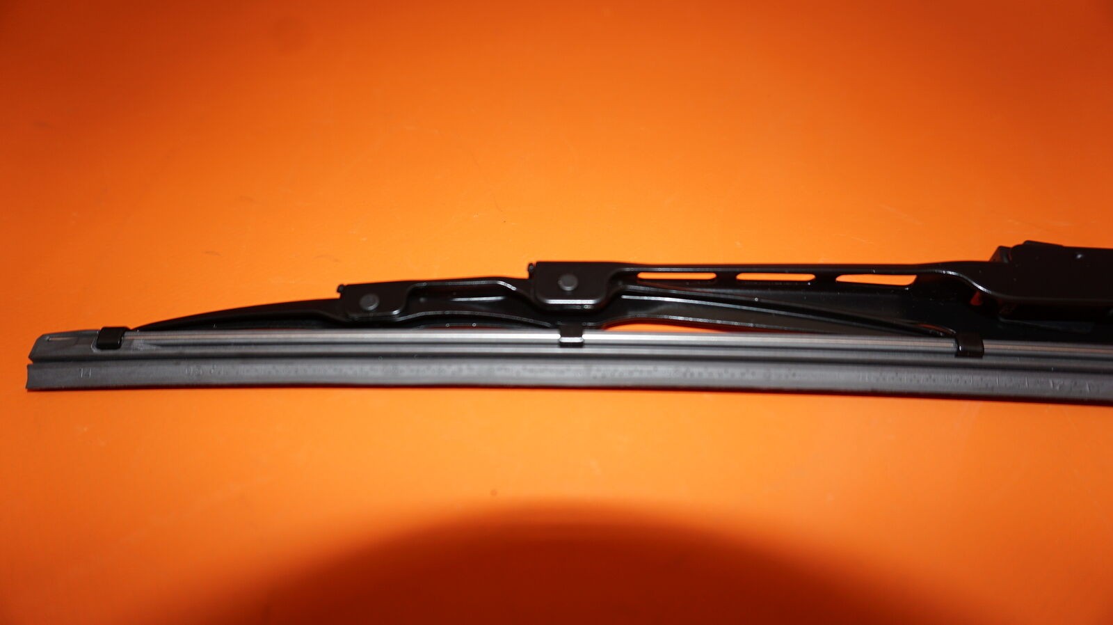 MASERATI GRANTURISMO WINDSHIELD WIPER RIGHT 2009 2010 2011 2012 2013 80065500