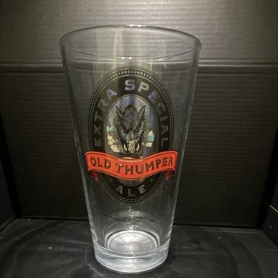 Shipyard Brewing Co Old Thumper Ale Pint Glass Breweriana Collectible