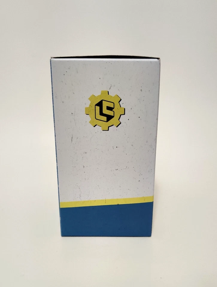 Caja de botín de figura Bethesda Fallout Protectron exclusiva Foto 4 de 4