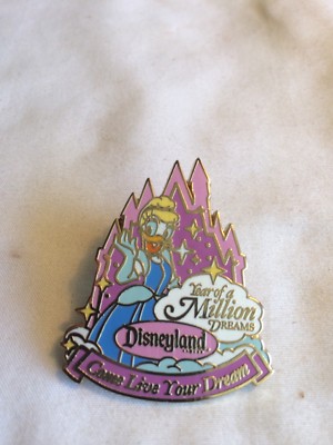 Walt Disney Daisy Duck as Cinderella Year of a Million Dreams Disneyland Pin