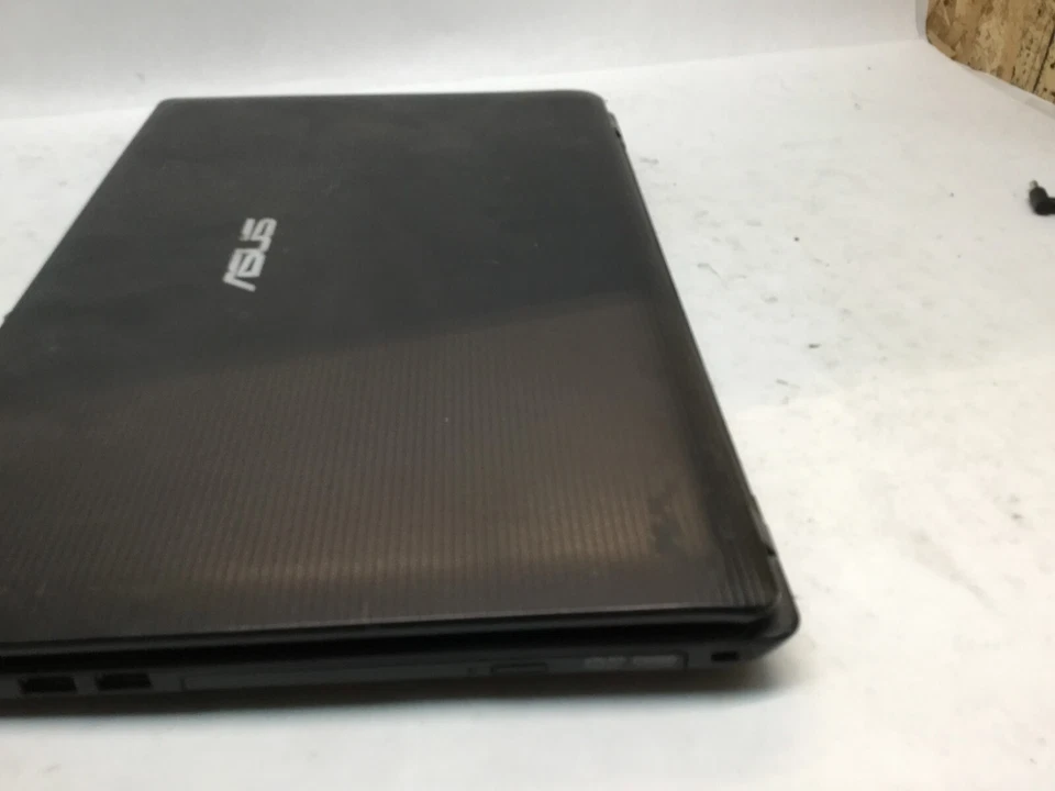 ASUS K53E 15" Laptop Intel Core i3 2nd Gen. -MZ - Image 4 of 4