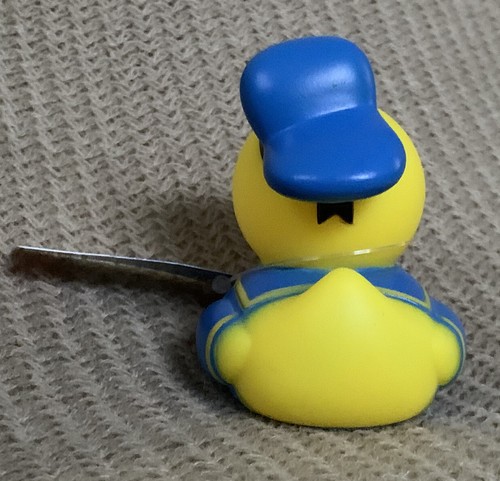 Disney Duckz Paperino in gomma giocattolo jeep regalo nuovo con etichetta - Foto 3 di 3