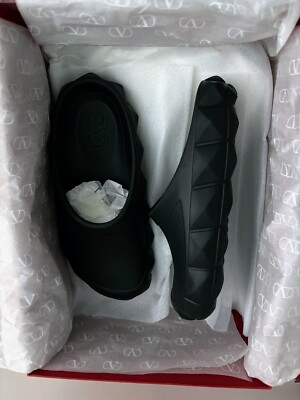 【Valentino Garavani】 Romanスタッド Turtle clogs Valentino Garavani Slide Roman Stud Turtle Fondant Clog