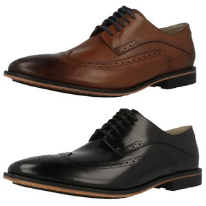 clarks official shoes