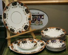 Windsor China Porcelain Plates 2 big, 6 saucers, 7 sides circa 1920