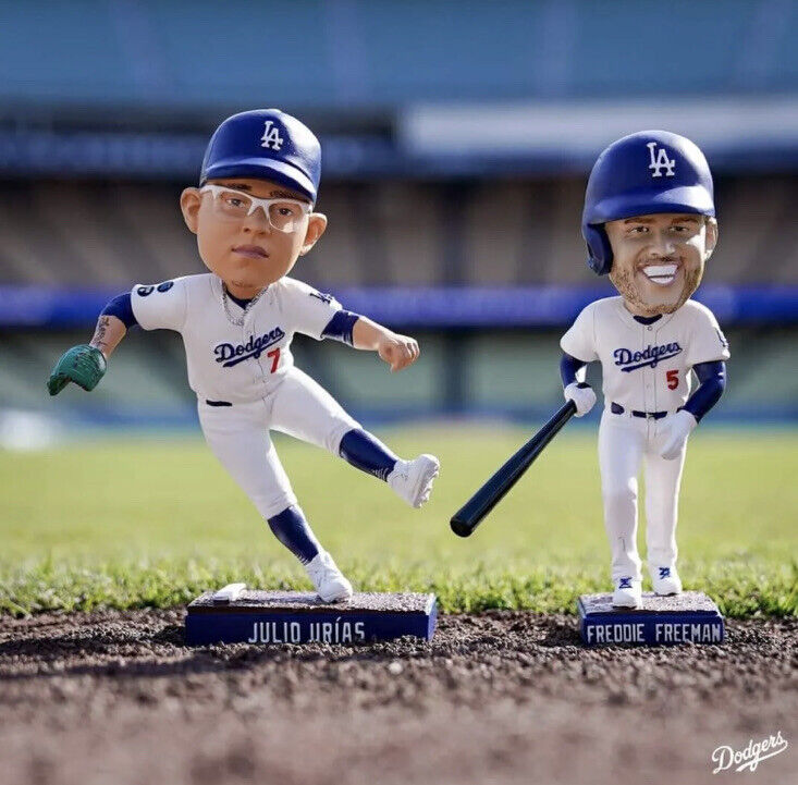 🔥Los Angeles Dodgers Freddie Freeman & Julio Urias 🔥Los Angeles Dodgers Freddie Freeman & Julio Urias