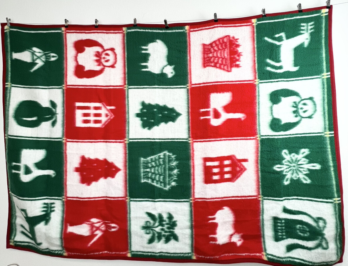 Rare 1990s VUTEKS Crown Crafts Reversible Christmas Blanket 60" x 80